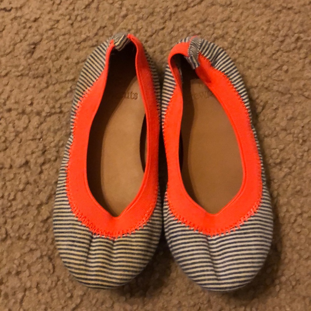 Little Girls Striped Flats
